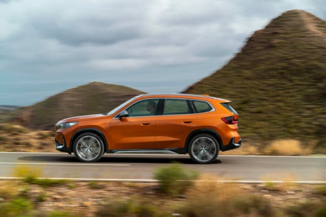 2023 BMW X1