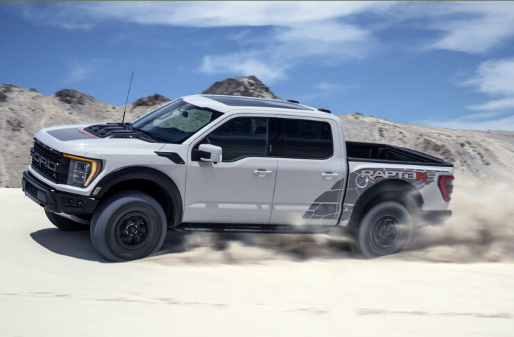 2023-F-150 Raptor R exterior