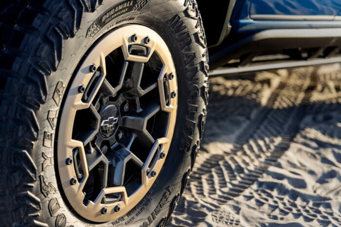 2023 Chevrolet Colorado ZR2 Desert Boss wheel