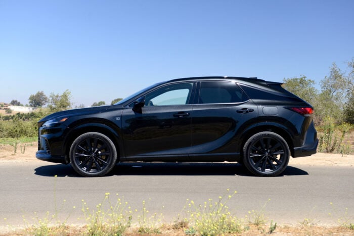 2023 Lexus RX 500h F Sport Performance amee reehal 13