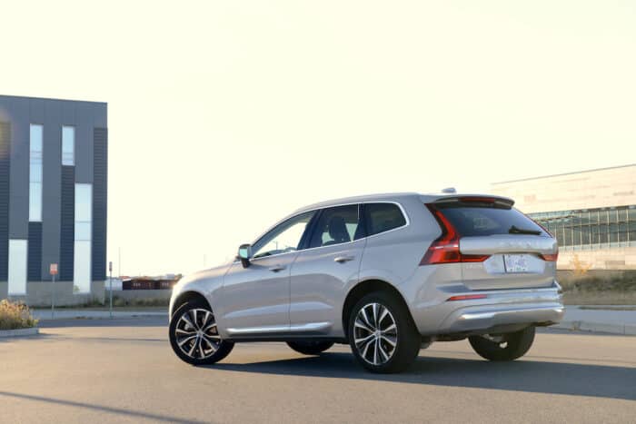 2022 Volvo XC60 B6 Inscription rear