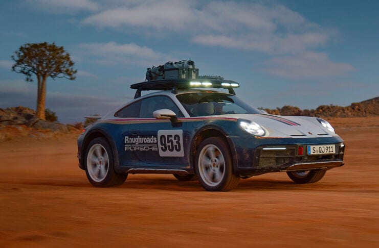 2023 Porsche 911 Dakar 16