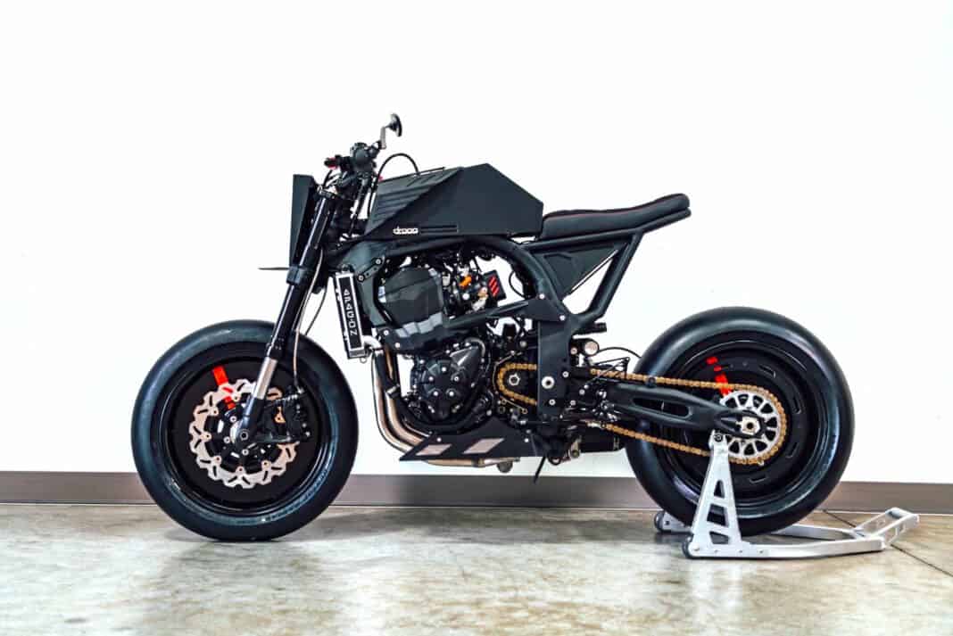 Droog Moto Hyperfighter Apagón SC sideview