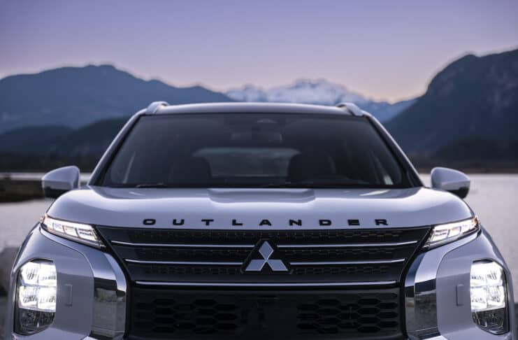 2023 Mitsubishi Outlander PHEV 2