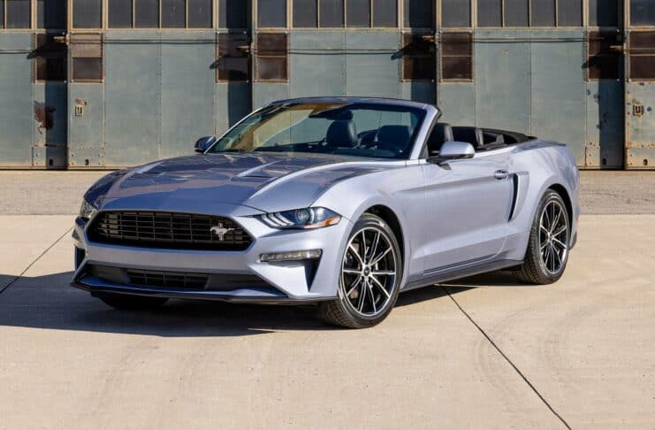 2022 Ford Mustang EcoBoost Premium Convertible front