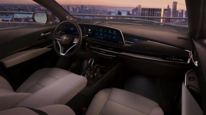 2024 Cadillac XT4 interior screen