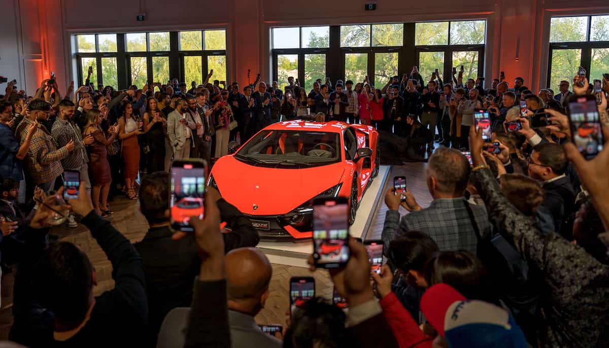 Revuelto Up Close Bold Hybrid Vision