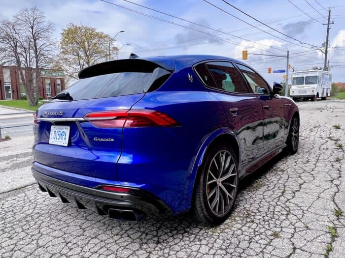 2023 Maserati Grecale Trofeo rear view in blue colour