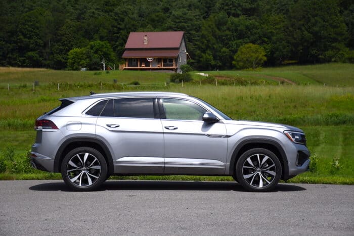 2024 VW Atlas Cross Sport in silver side viedw 