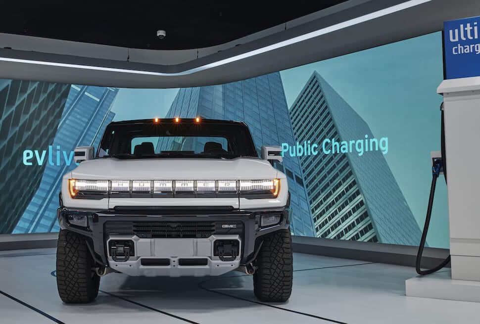 GMC HUMMER EV Pickup in EV Live Studio