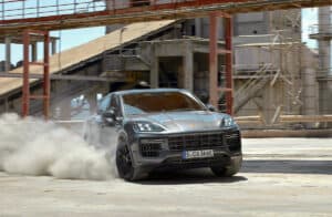 2024 Cayenne Turbo E-Hybrid Coupé front driving drifting