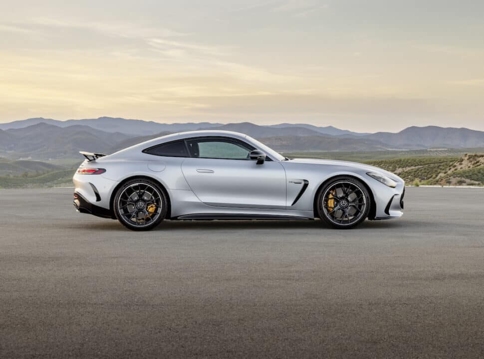 Mercedes-AMG GT 63 4MATIC+ sideview