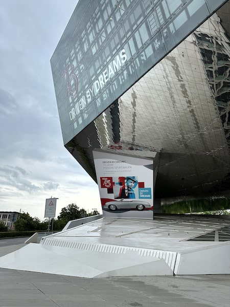 Porsche Museum 1