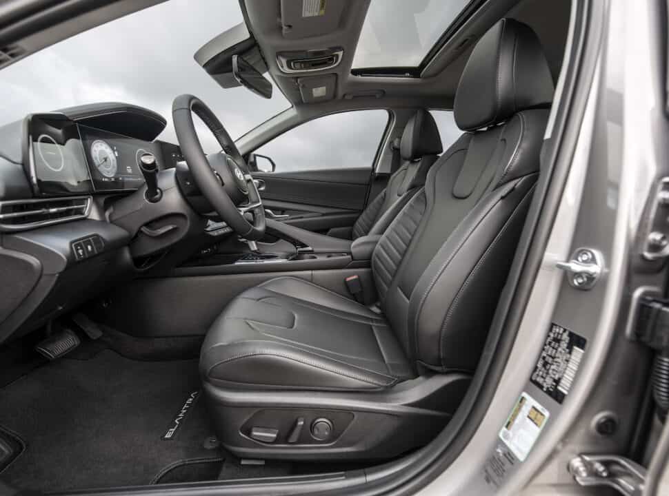 2024 Hyundai Elantra interior front seats