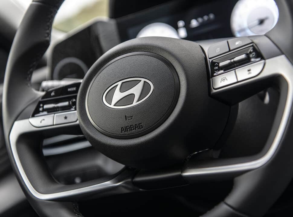 2024 Hyundai Elantra interior steering wheel up close