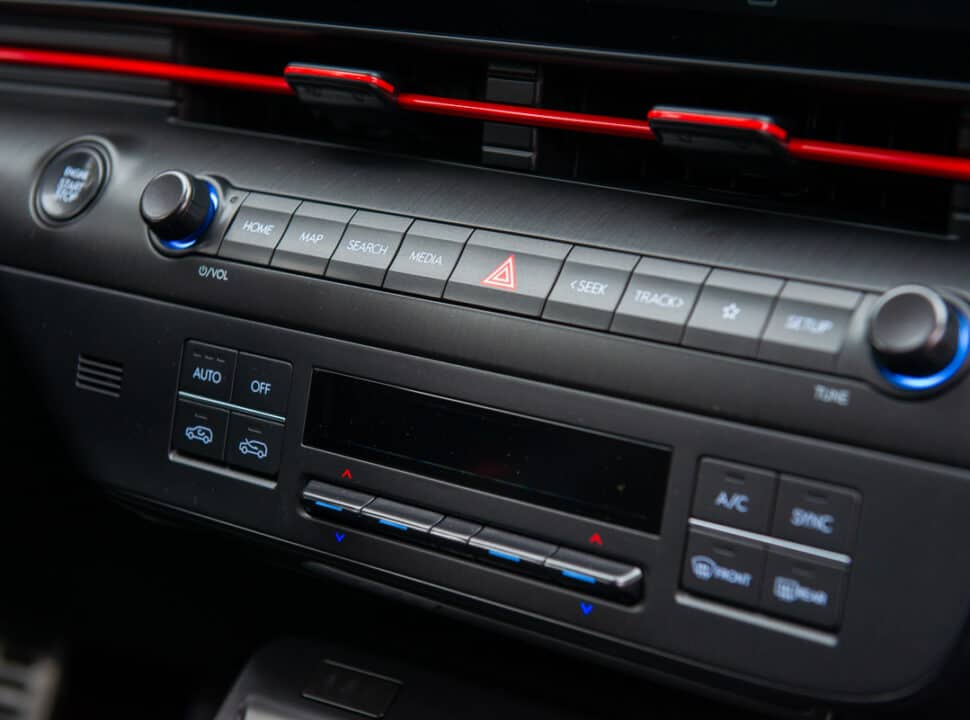 2024 Hyundai Kona N-Line interior front console controls