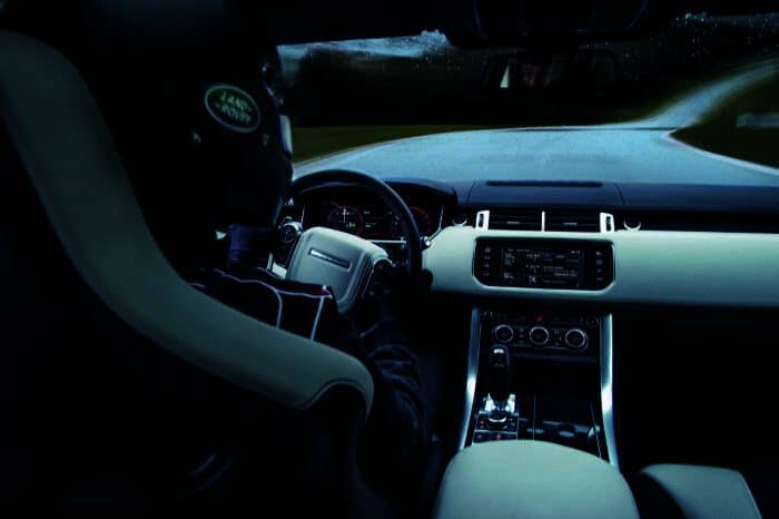 2015 range rover Sport SVR interior front