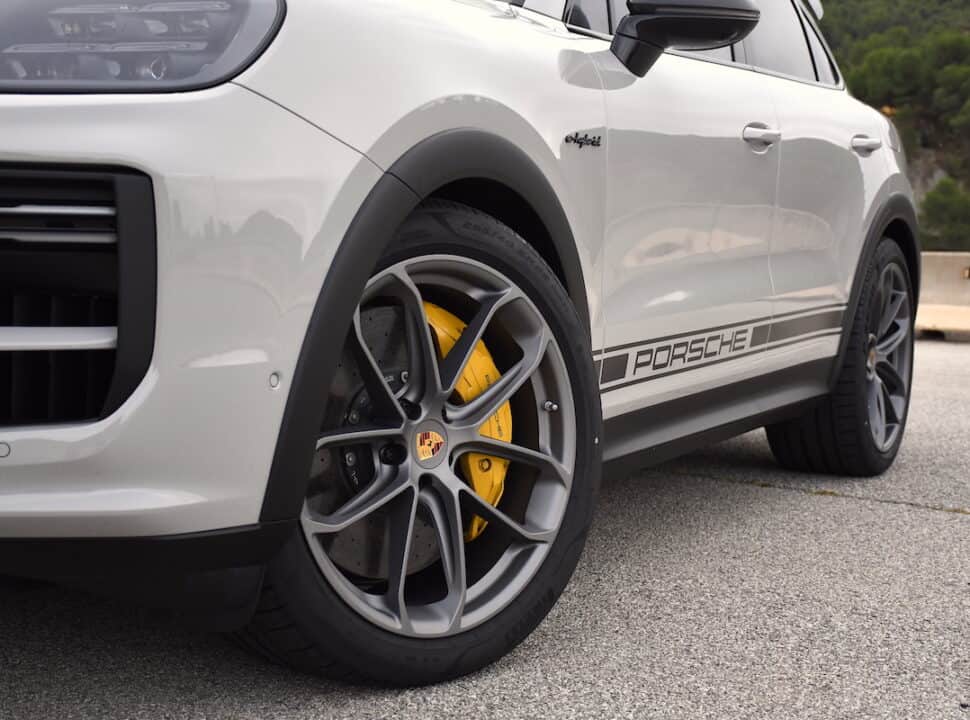 2024 Porsche Cayenne Turbo E Hybrid front wheels and side view up close