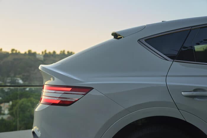 2025 Genes GV80 Coupe rear styling roof