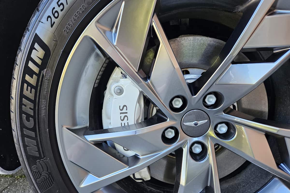 2023 Genesis Electrified GV70 Prestige AWD wheel and brake up close