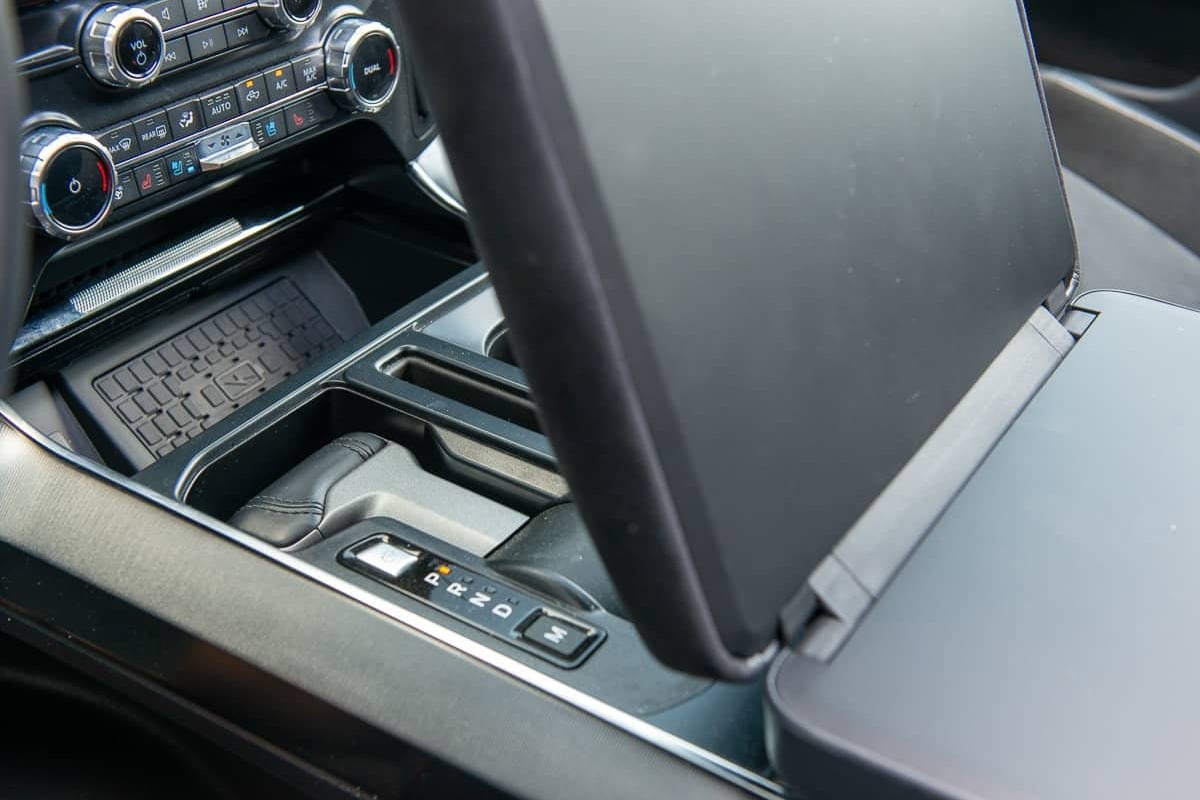 2023 Raptor Display 2023 Ford F-150 Raptor R Review: Apex Predator of Trucks: Apex Predator ...