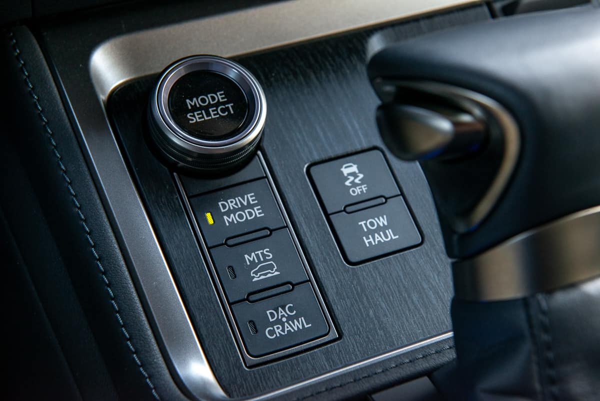 2024 Lexus GX 550 Overtrail drive mode controls