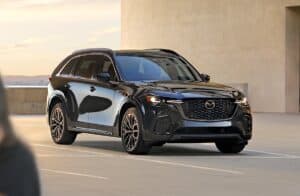 2025_CX-70_front black