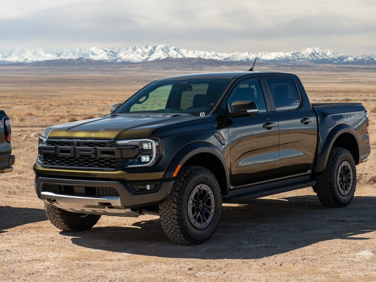 Ranger Raptor Assault School Shows Owners Off-Road Abilities