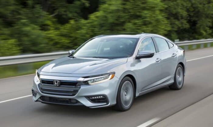 2019-Honda-Insight-Hybrid-silver-front-driving-copy