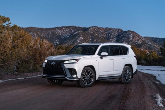 2025_LX_600_F_SPORT white front