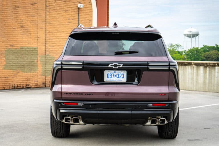 2024 Chevrolet Traverse back view