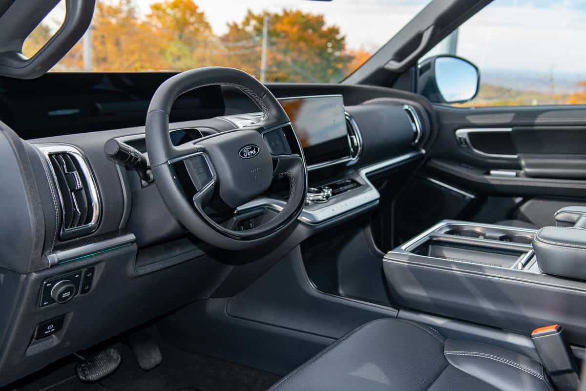 Preproduction 2025 Ford Expedition Platinum interior