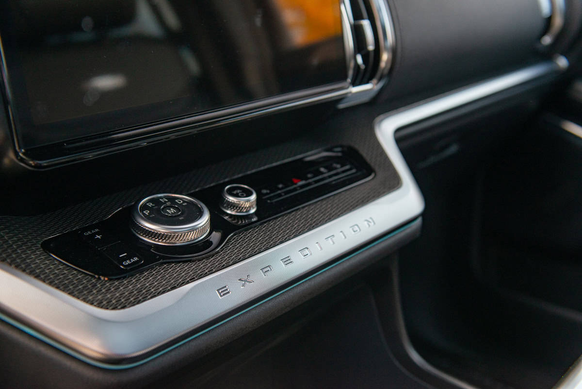 Preproduction 2025 Ford Expedition Platinum interior