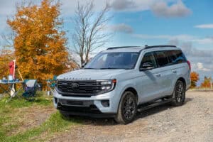Preproduction 2025 Ford Expedition Platinum front