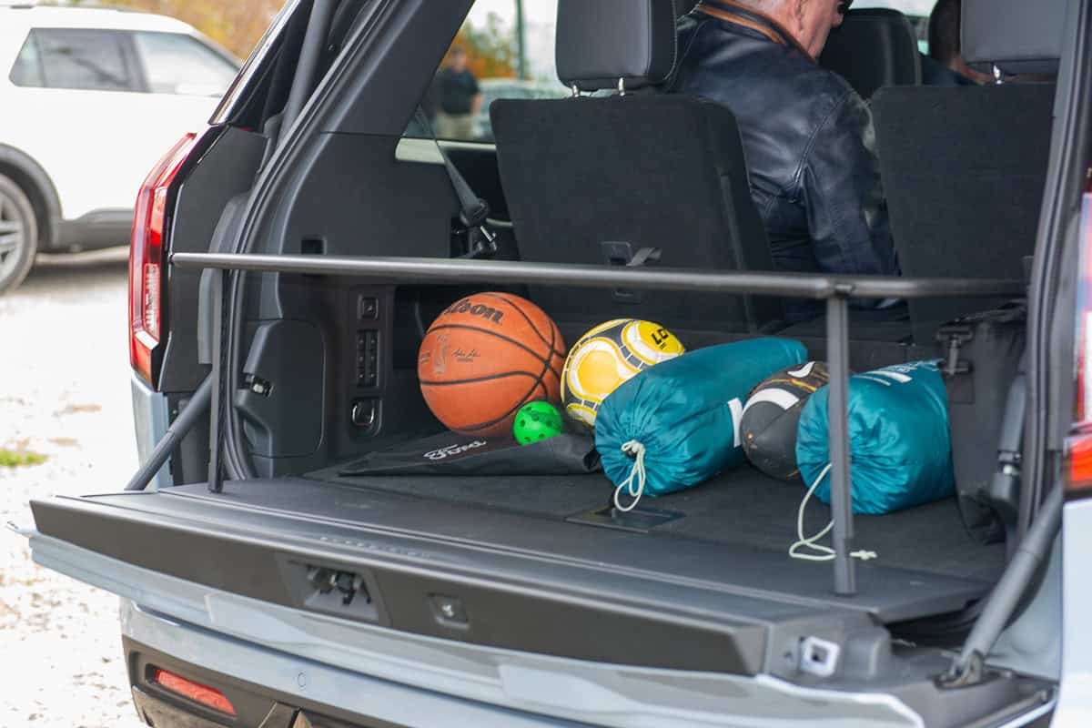 Preproduction 2025 Ford Expedition Platinum split design tailgate