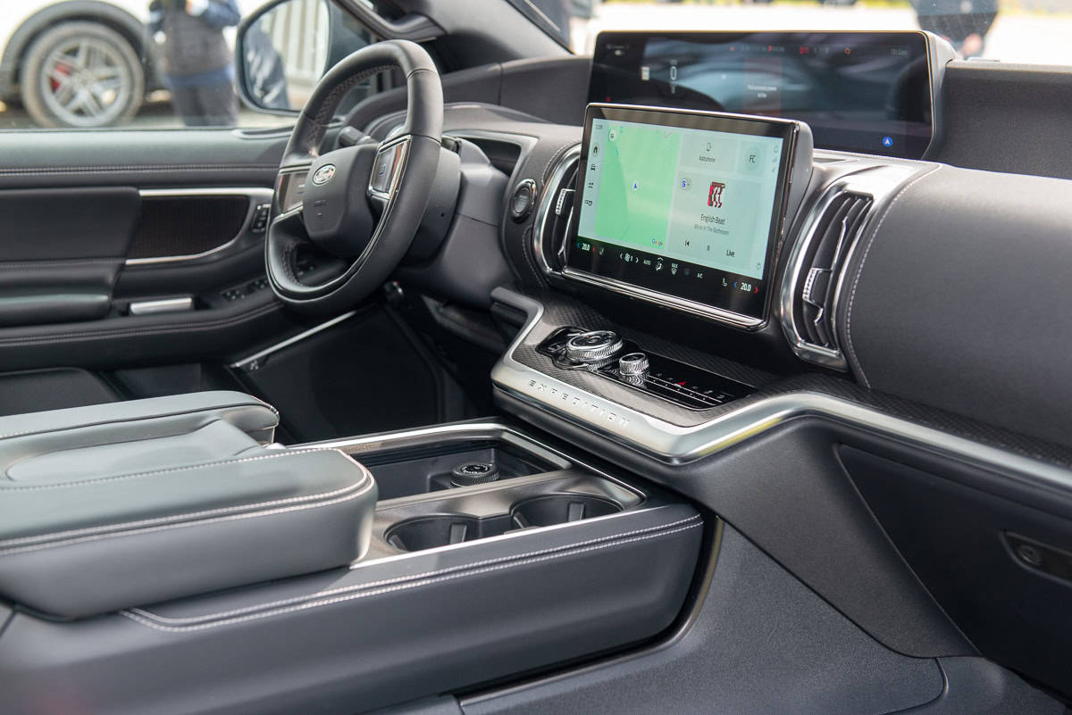 Preproduction 2025 Ford Expedition Platinum interior
