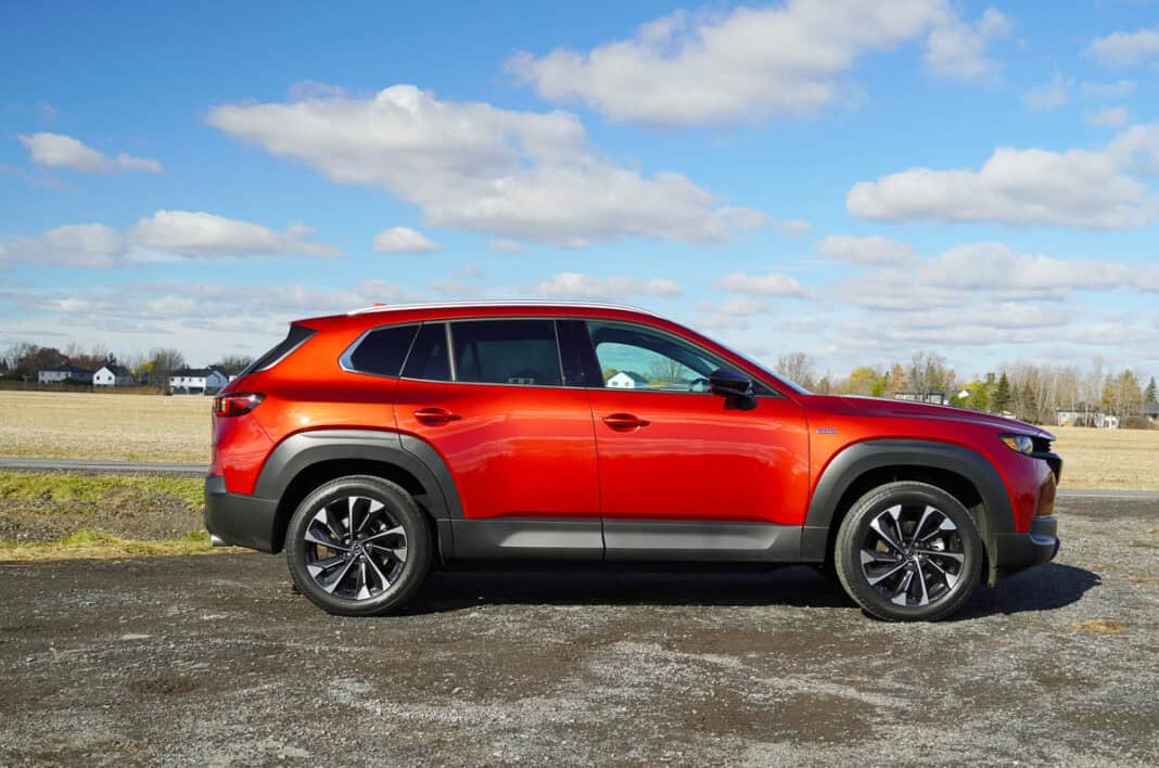 2025 Mazda CX-50 Hybrid