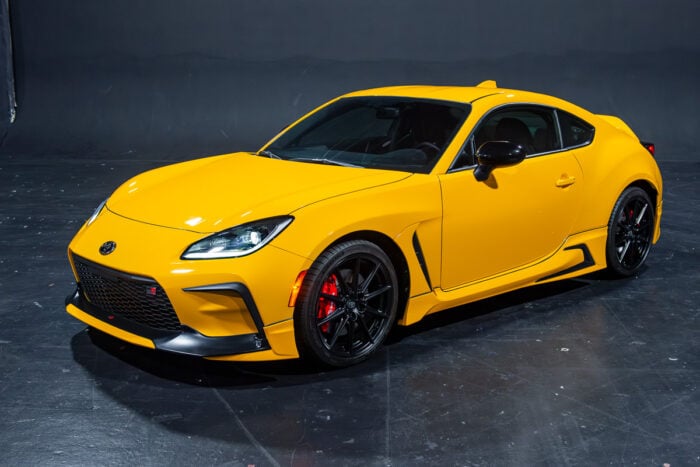 2025 Toyota GR86 Yuzu Edition front