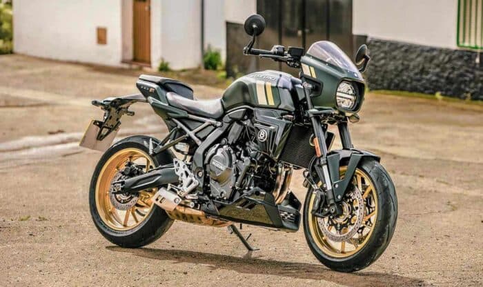 front Suzuki GSX-8TT Motorcycle