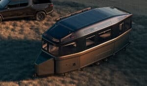 lightship-ae1-panos-camper