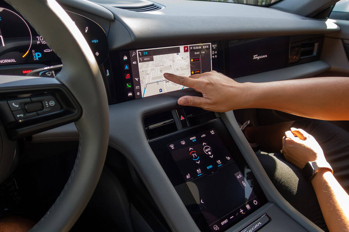 2023 Porsche Taycan 4S Cross Turismo interior controls up front