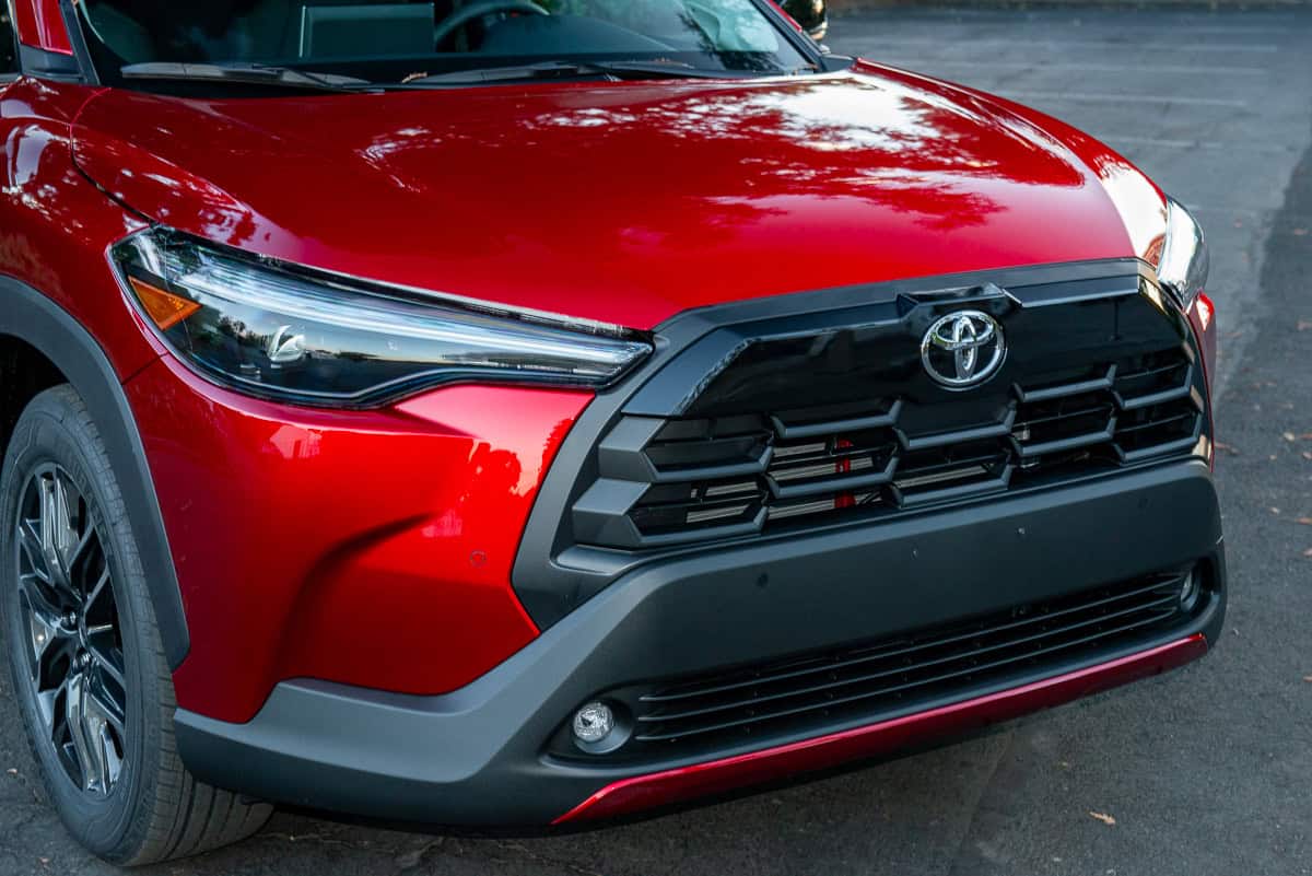 2026 Toyota Corolla Cross gas model front grill