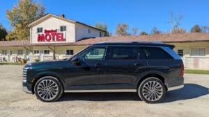 2026 Hyundai Palisade Hybrid sideview