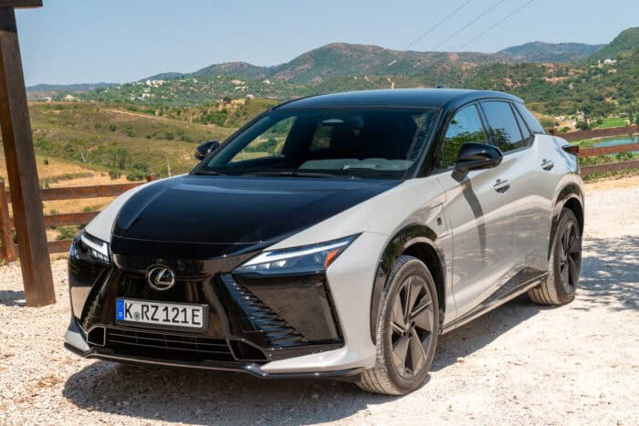 2026 Lexus RZ 550e F SPORT front