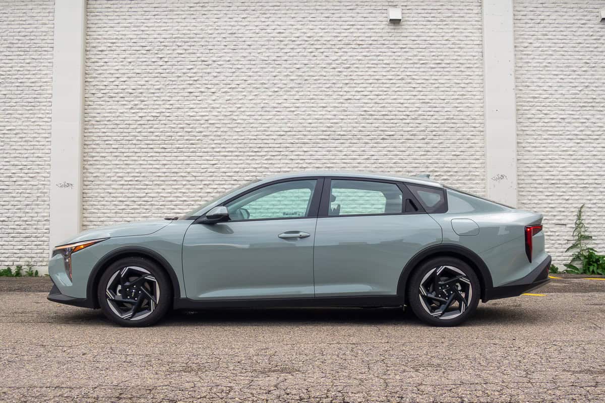 2025 Kia K4 side view