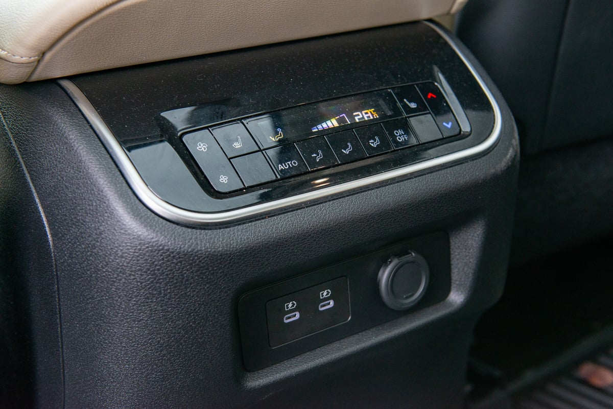 2025 Nissan Armada Platinum Reserve