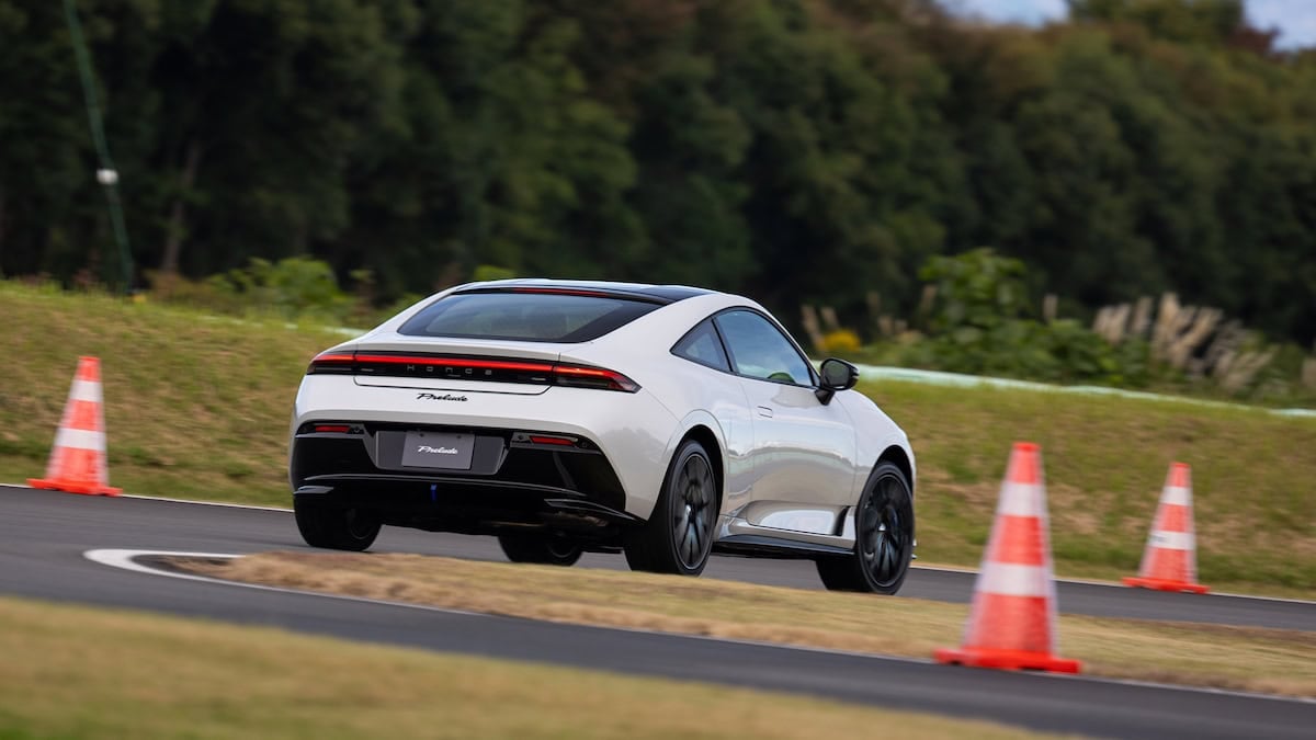 2026 Honda Prelude rear track