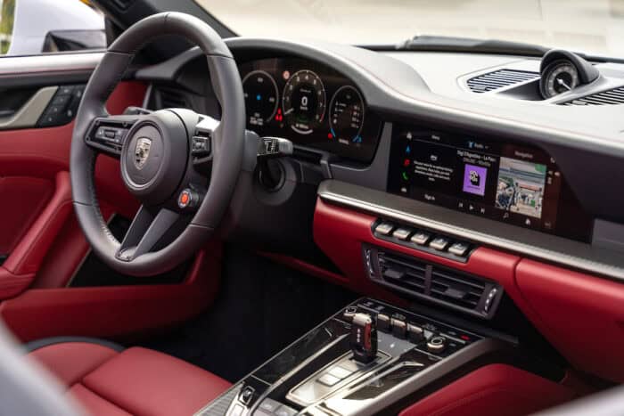 2026 Porsche 911 Turbo S T-Hybrid interior