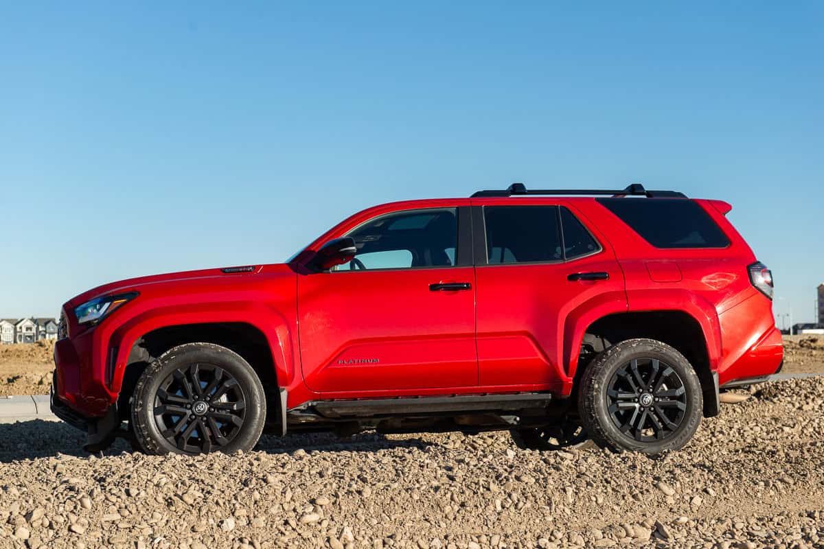 2025 4Runner Hybrid Platinum side