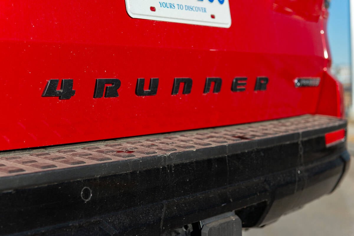 2025 4Runner Hybrid Platinum logo